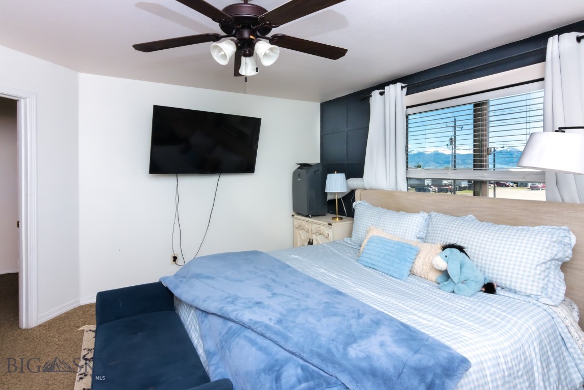 River Rock and Royal Village - Residential