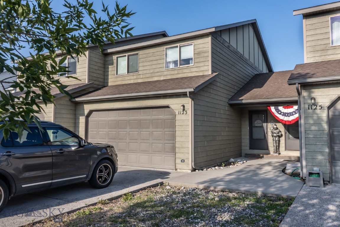 River Rock and Royal Village - Residential