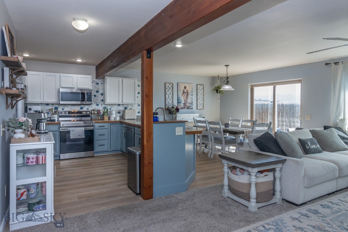 River Rock and Royal Village - Residential