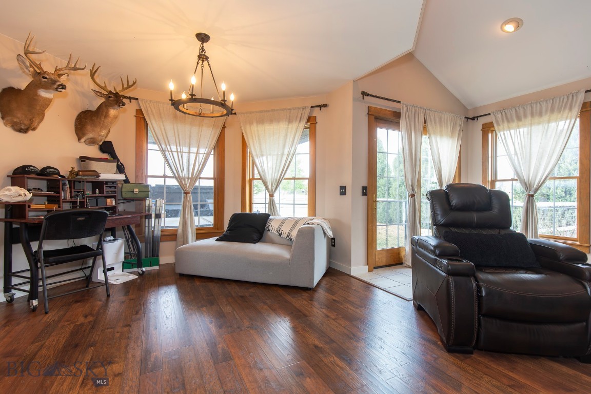 Troutdale - Residential
