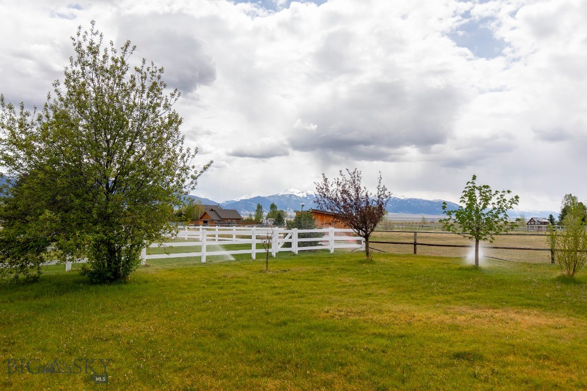 Troutdale - Residential