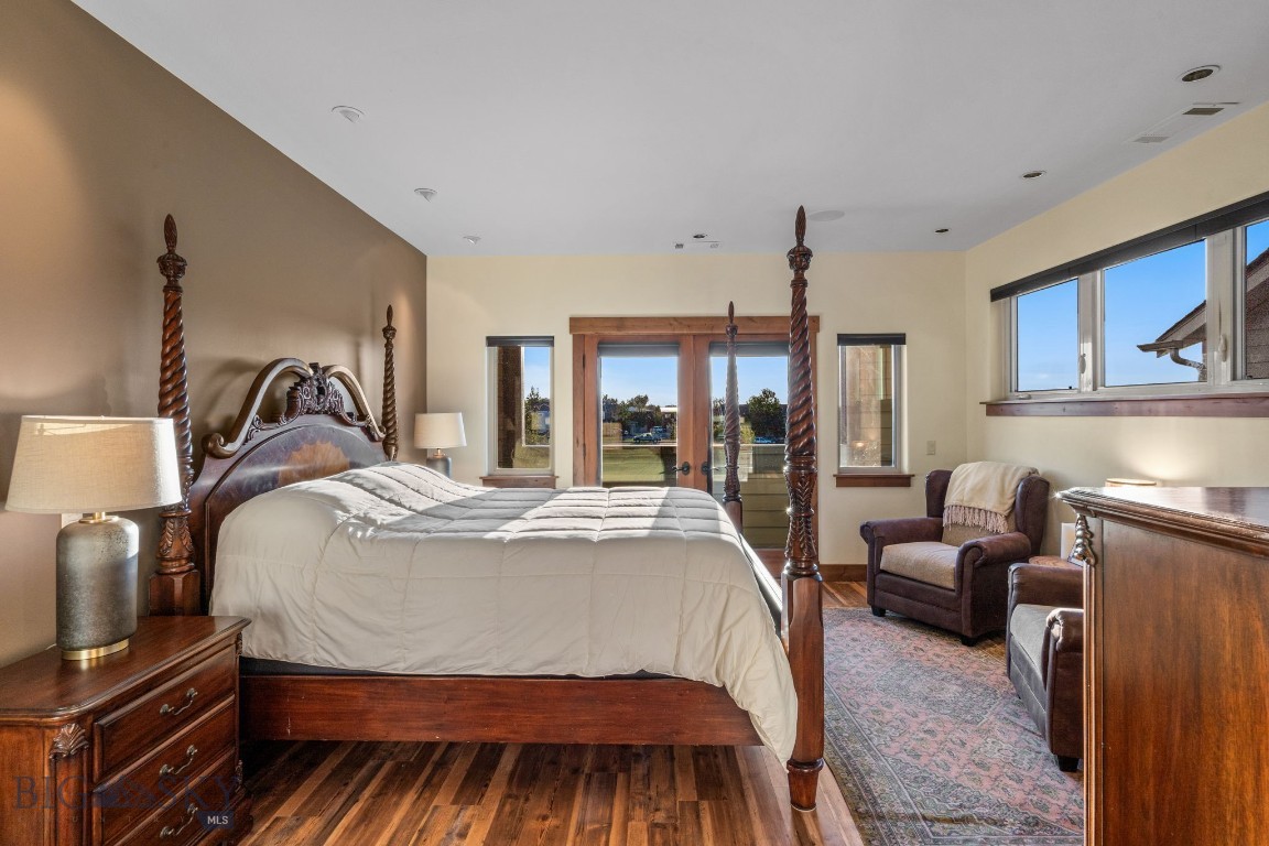 Oak Meadows - Residential