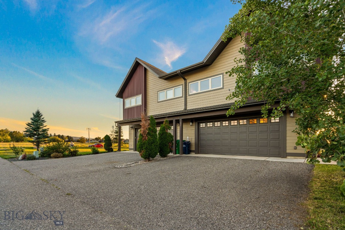 Oak Meadows - Residential