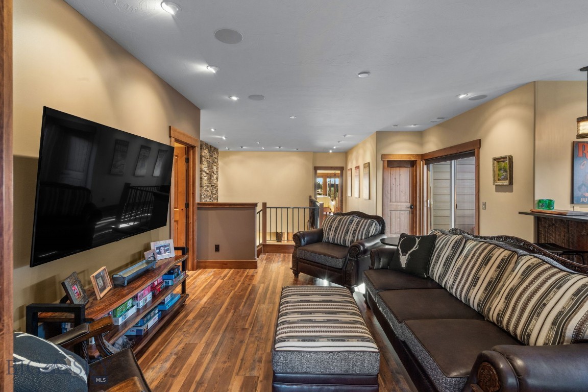 Oak Meadows - Residential