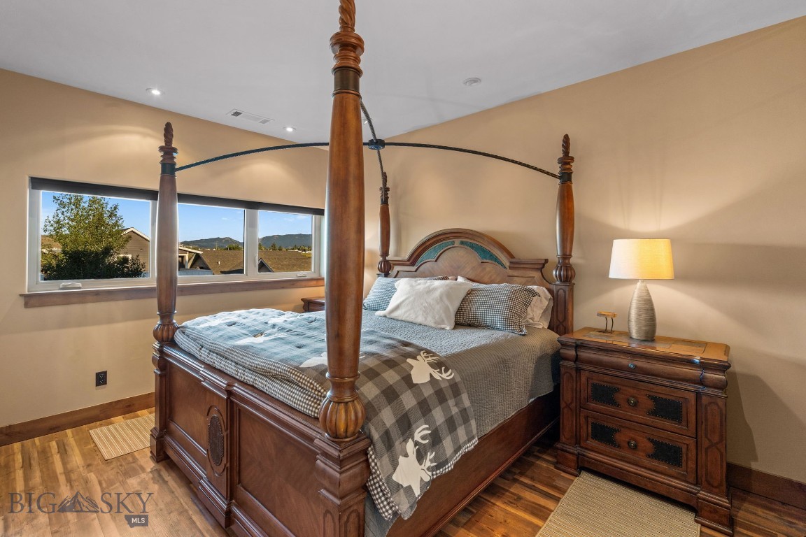 Oak Meadows - Residential