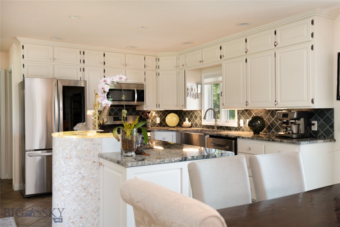 Sour Dough Creek Properties - Residential