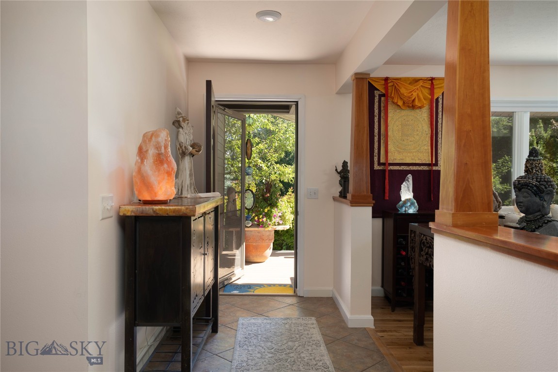 Sour Dough Creek Properties - Residential