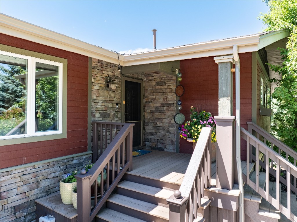 Sour Dough Creek Properties - Residential