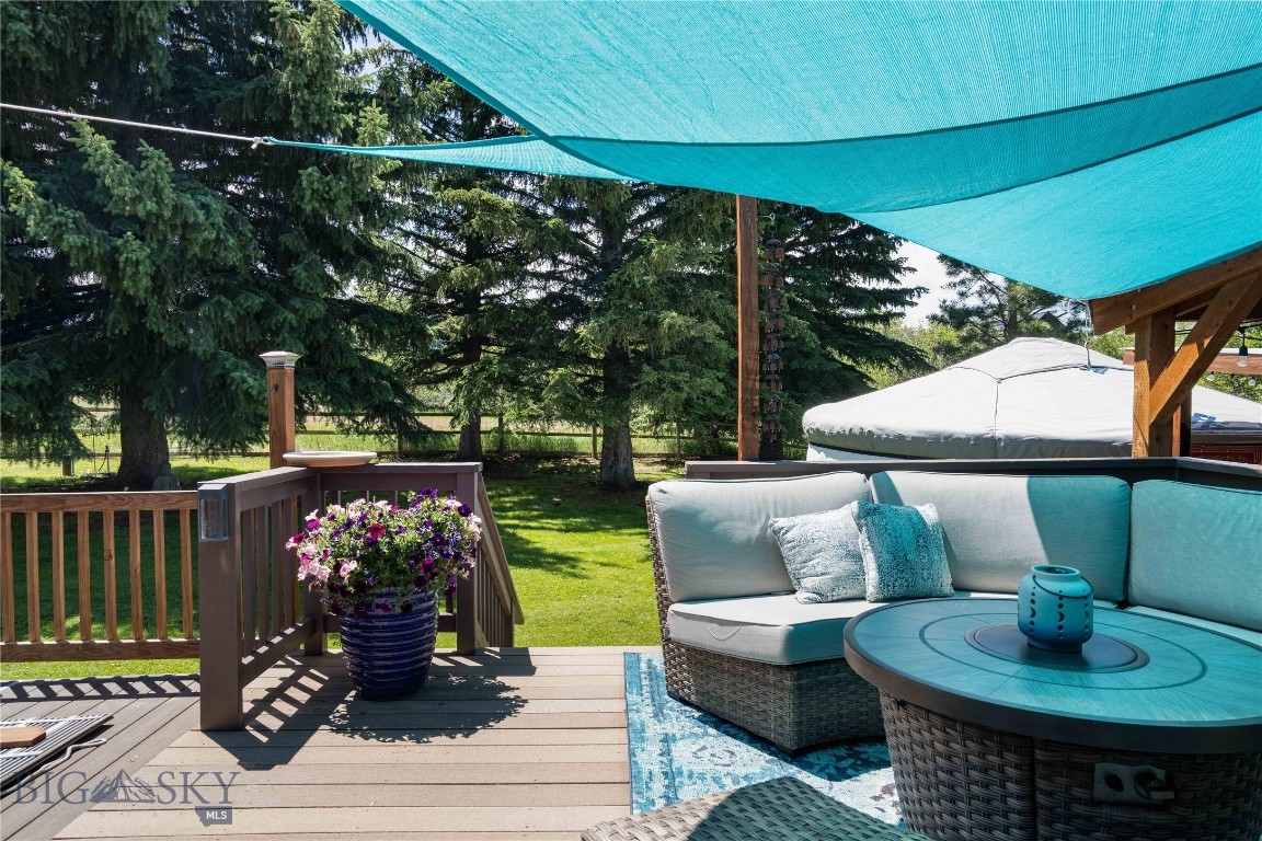 Sour Dough Creek Properties - Residential