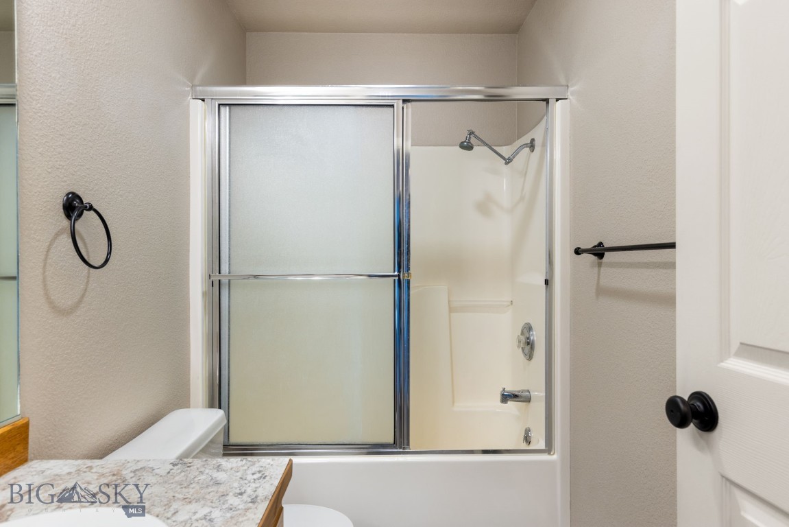 Belgrade Mnr Condo - Residential