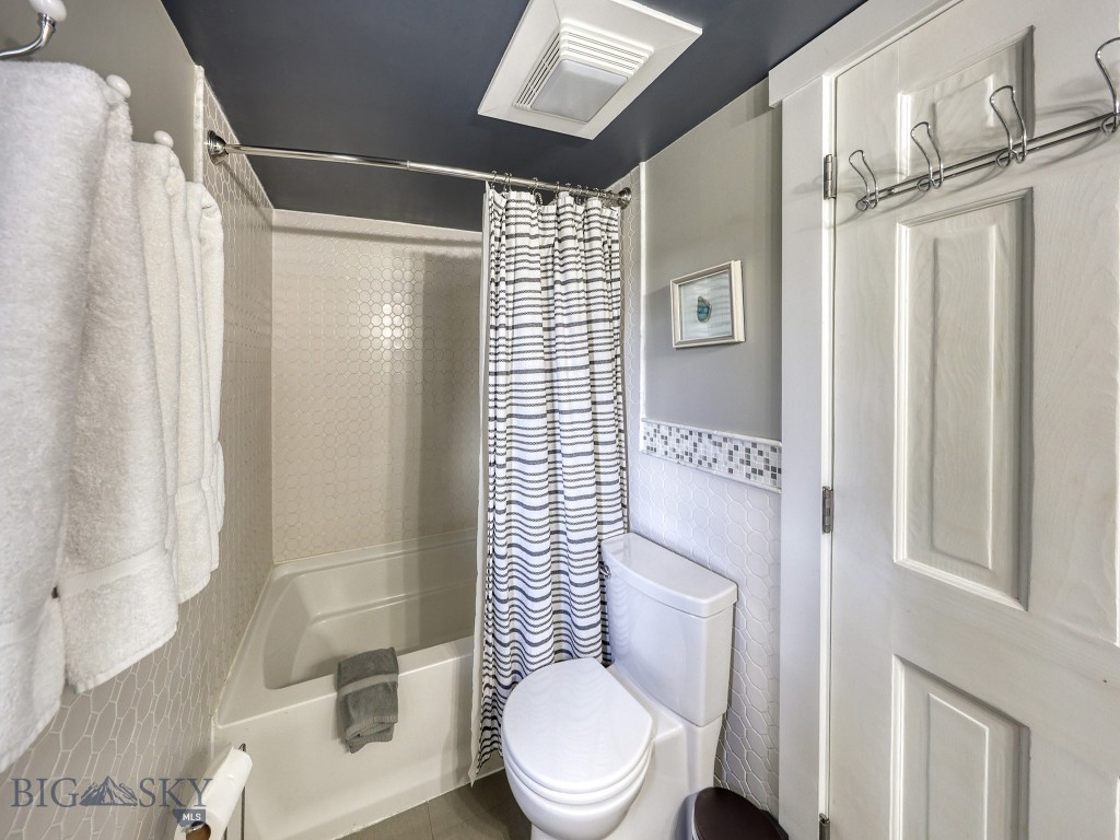 Silverbow Condo - Residential