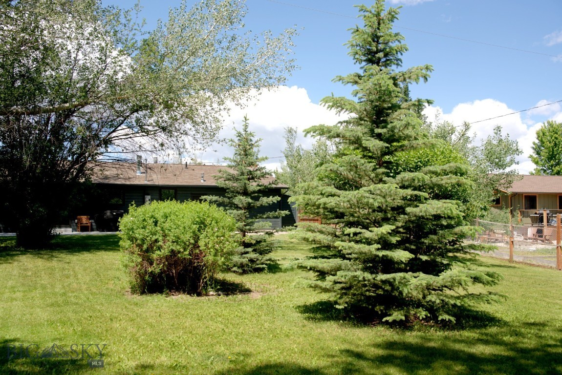 Edgewater Acres - Residential