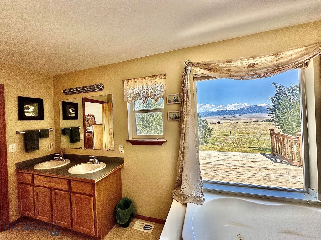 Virginia City Ranches - Residential