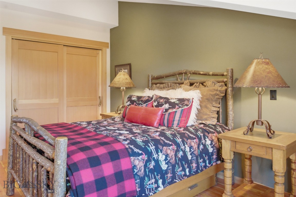 Spanish Peaks Club Condos - Residential