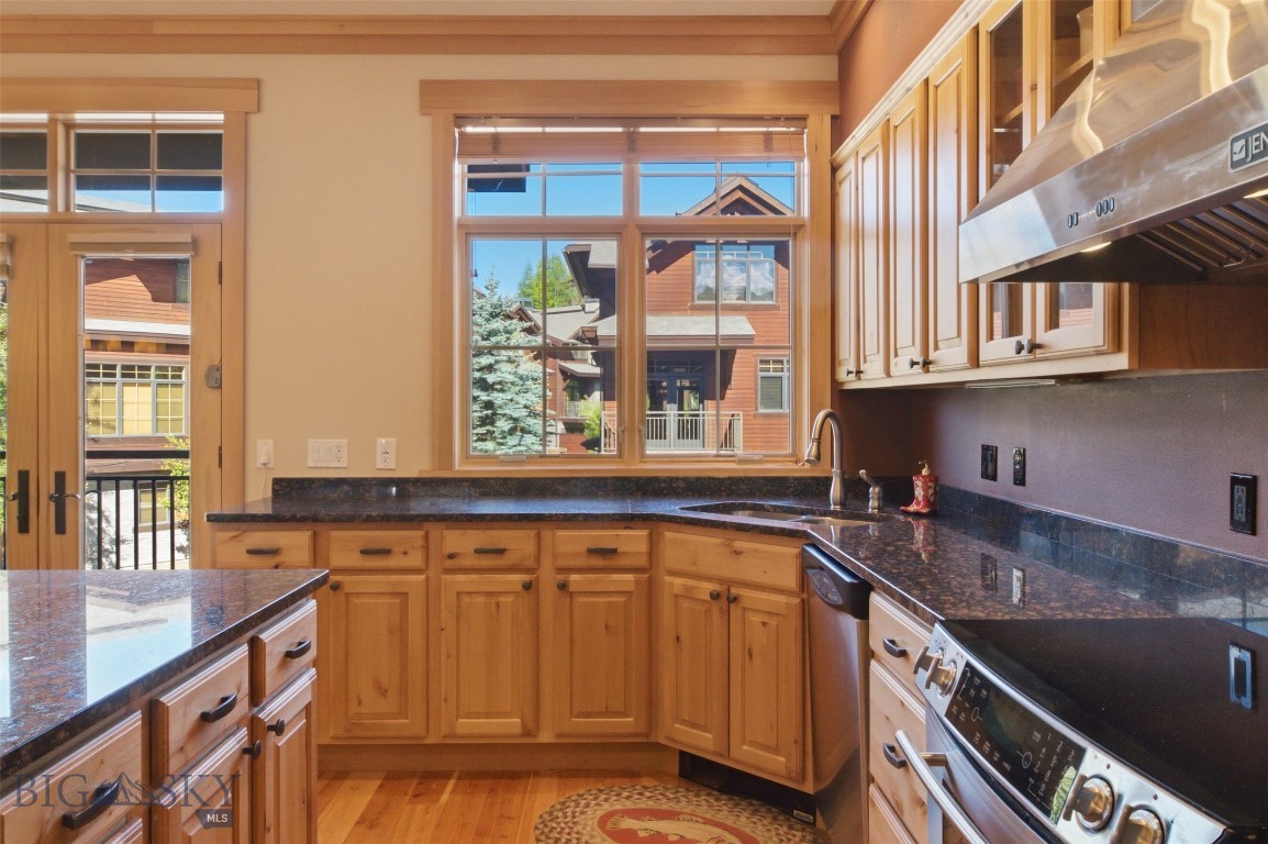 Spanish Peaks Club Condos - Residential