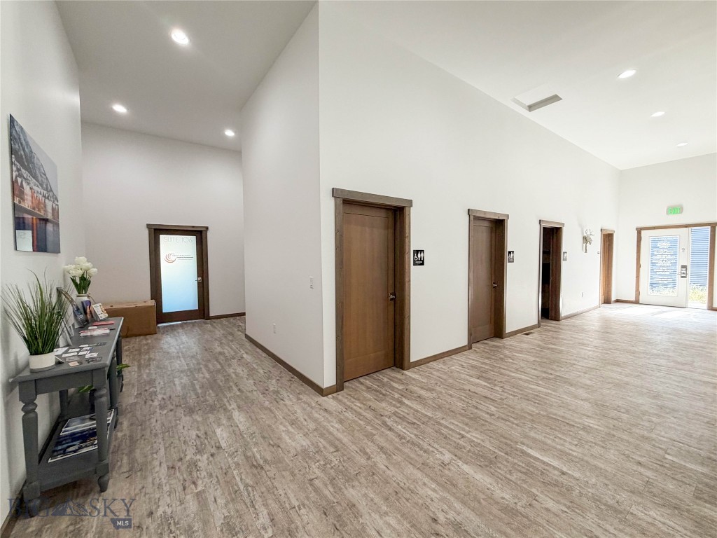 Babcock Meadows - Commercial Lease