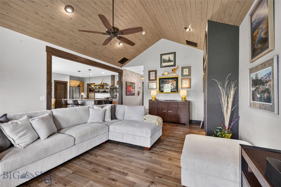 Valley Garden Golf Village - Residential
