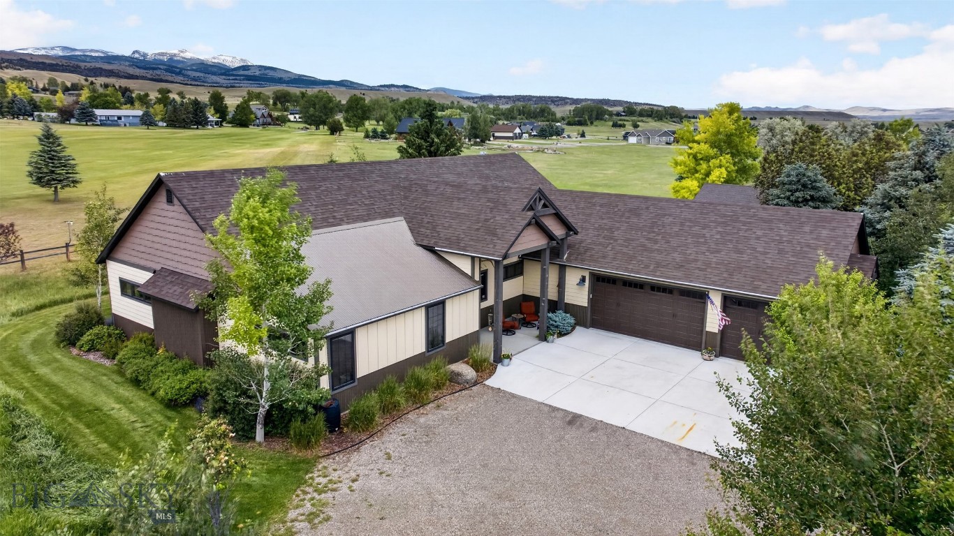 Valley Garden Golf Village - Residential