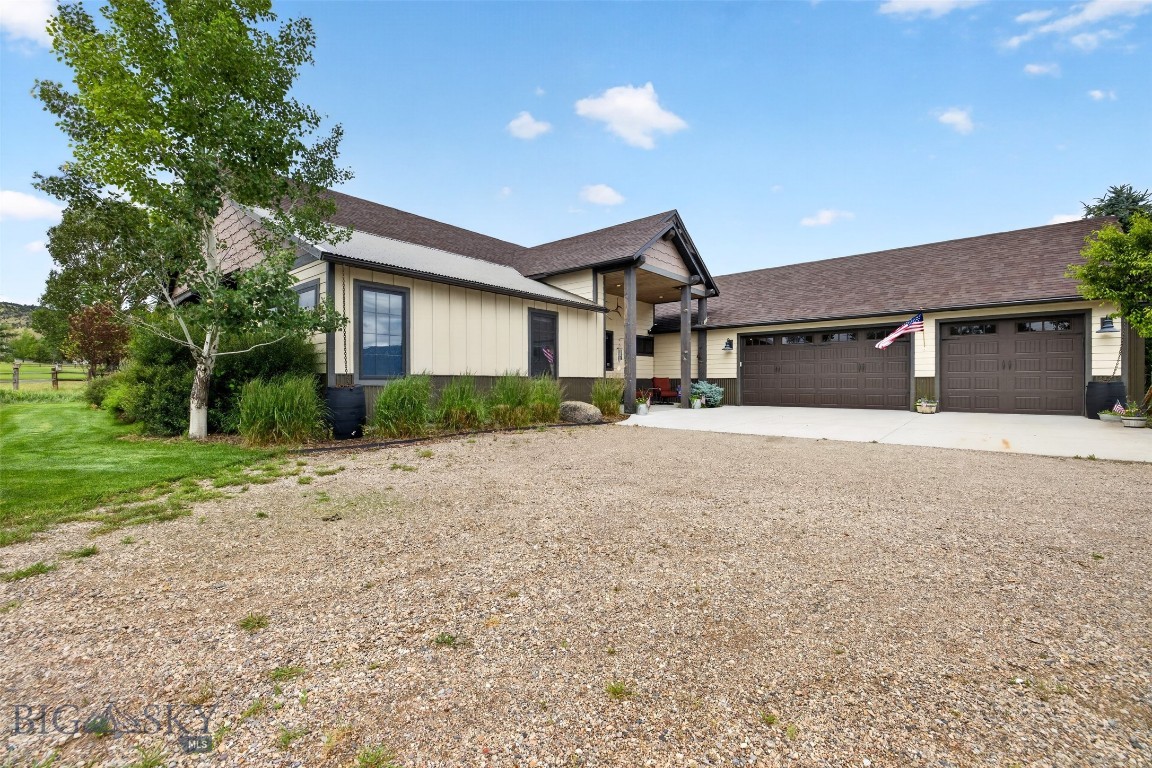 Valley Garden Golf Village - Residential