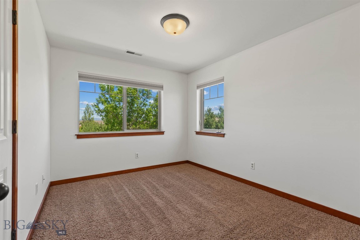 Laurel Glen - Residential
