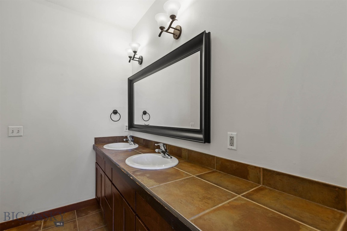Laurel Glen - Residential