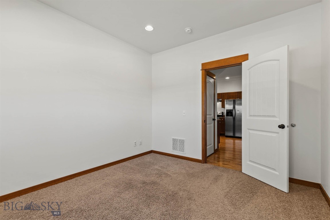 Laurel Glen - Residential
