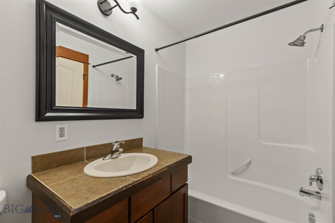 Laurel Glen - Residential