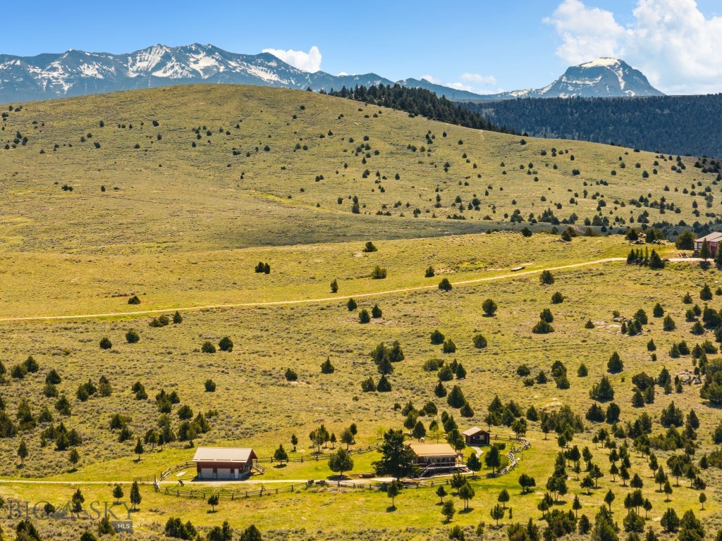 Sundowner Ranch - Residential