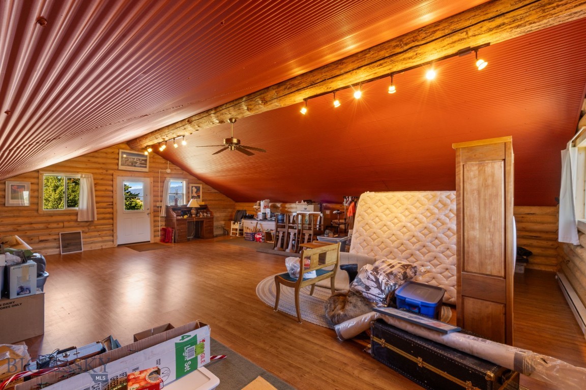 Sundowner Ranch - Residential