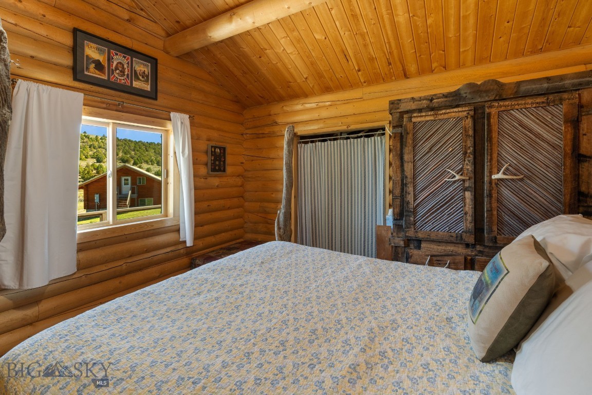 Sundowner Ranch - Residential