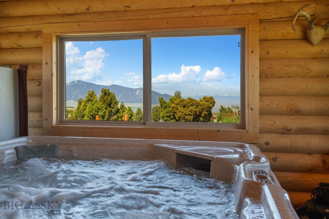Sundowner Ranch - Residential