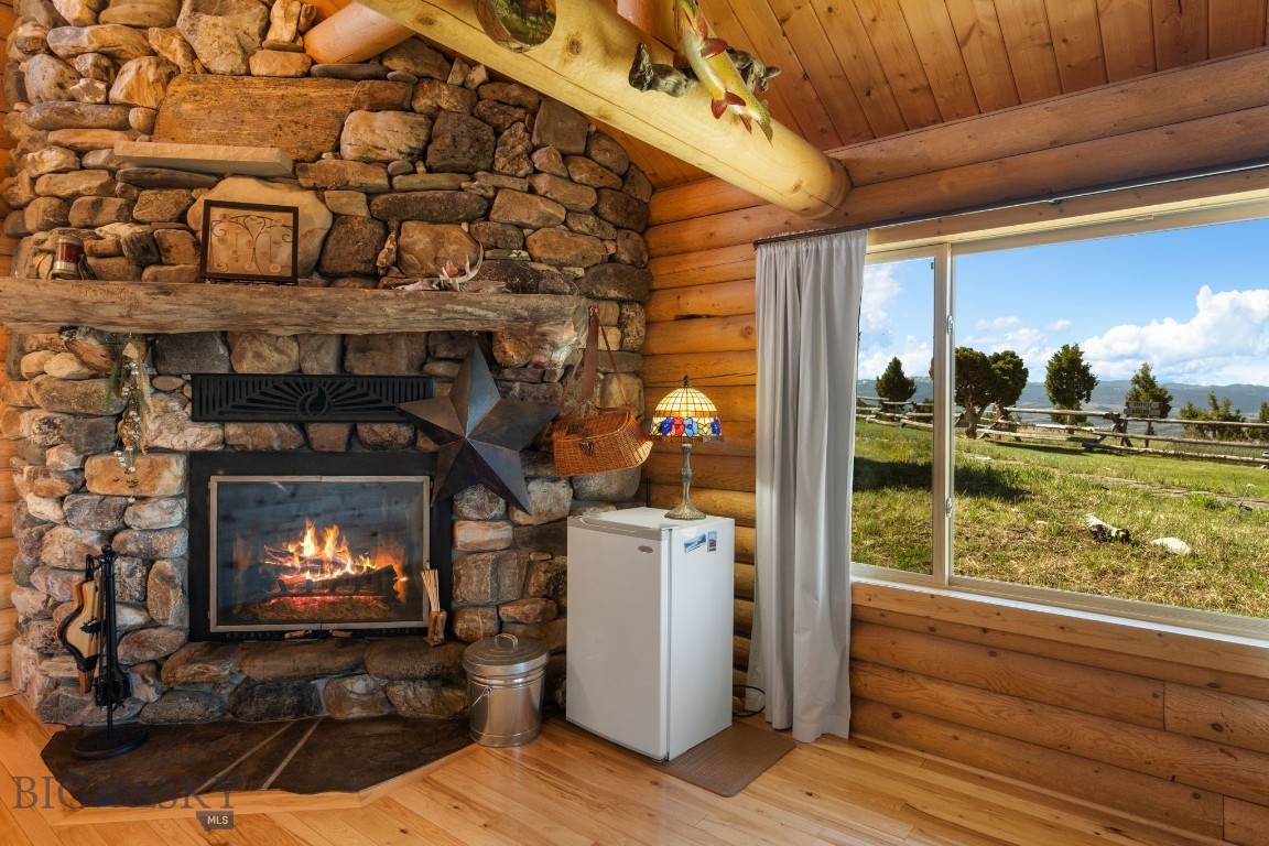 Sundowner Ranch - Residential