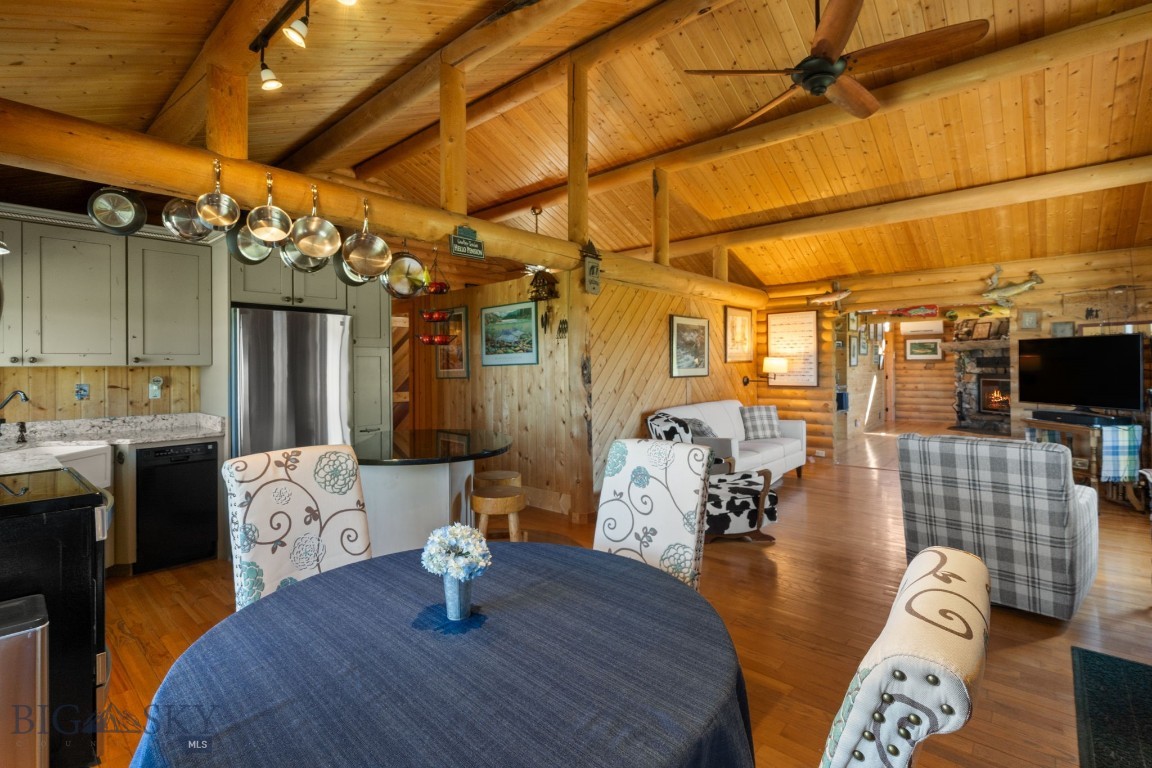 Sundowner Ranch - Residential
