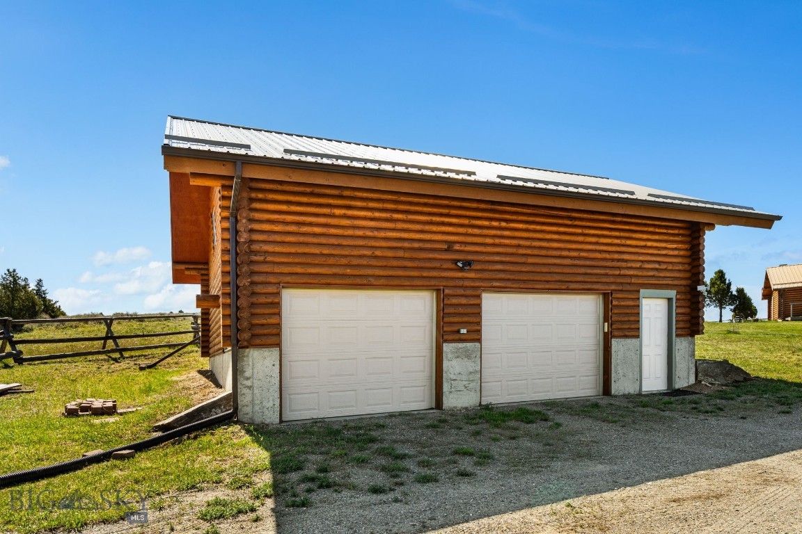 Sundowner Ranch - Residential