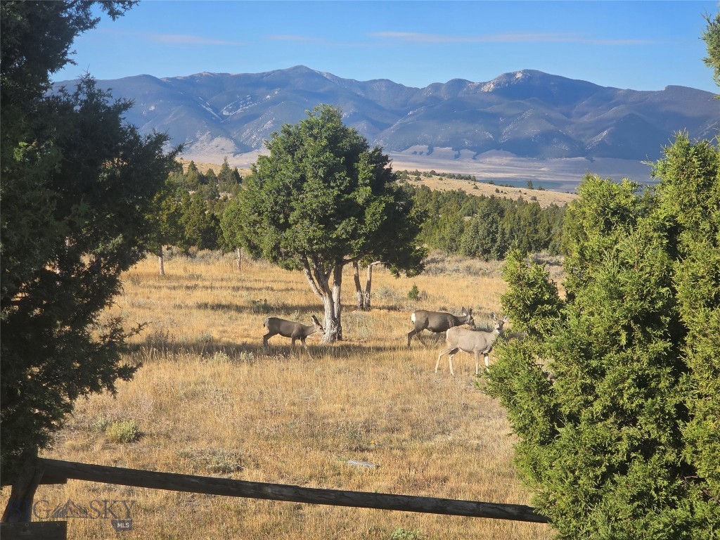 Sundowner Ranch - Residential
