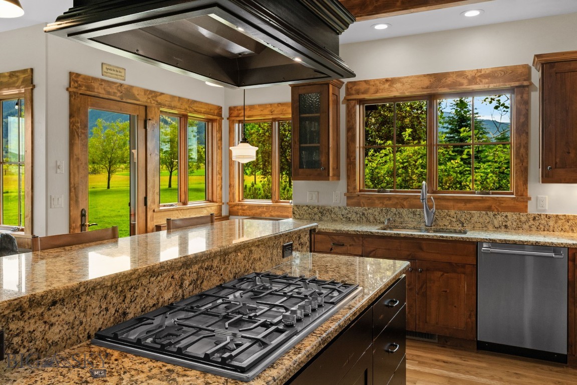 Saddle Peak Ranch - Residential
