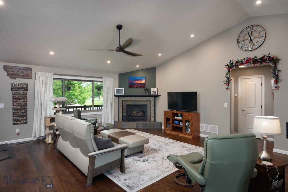 Landmark - Residential