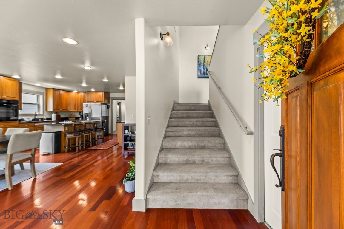 Valley West - Residential