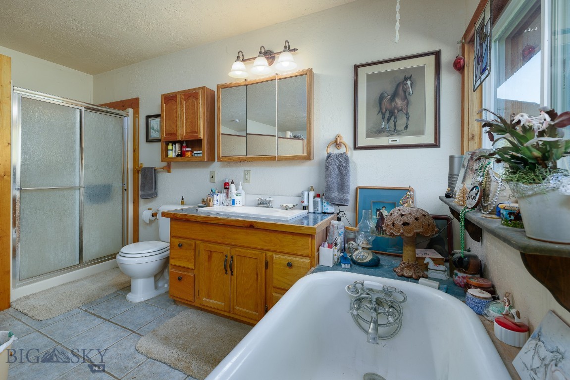 Shining Mountain Unit I - Residential