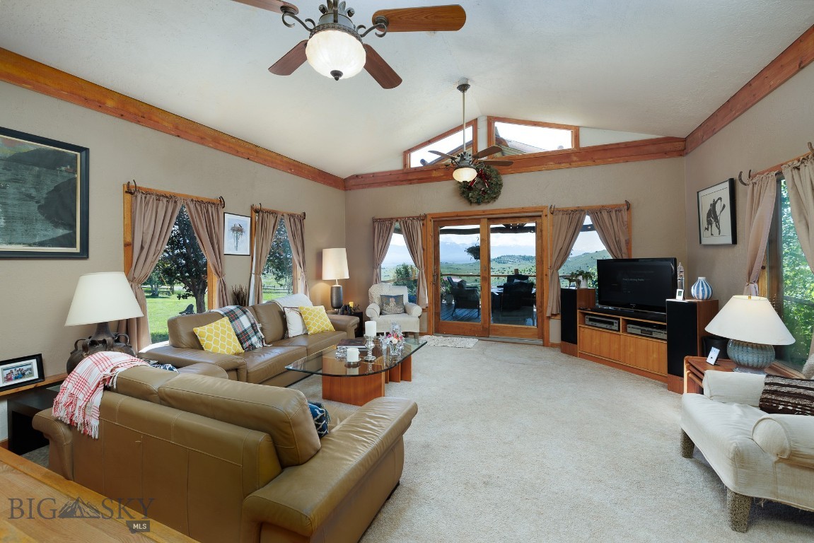 Shining Mountain Unit I - Residential