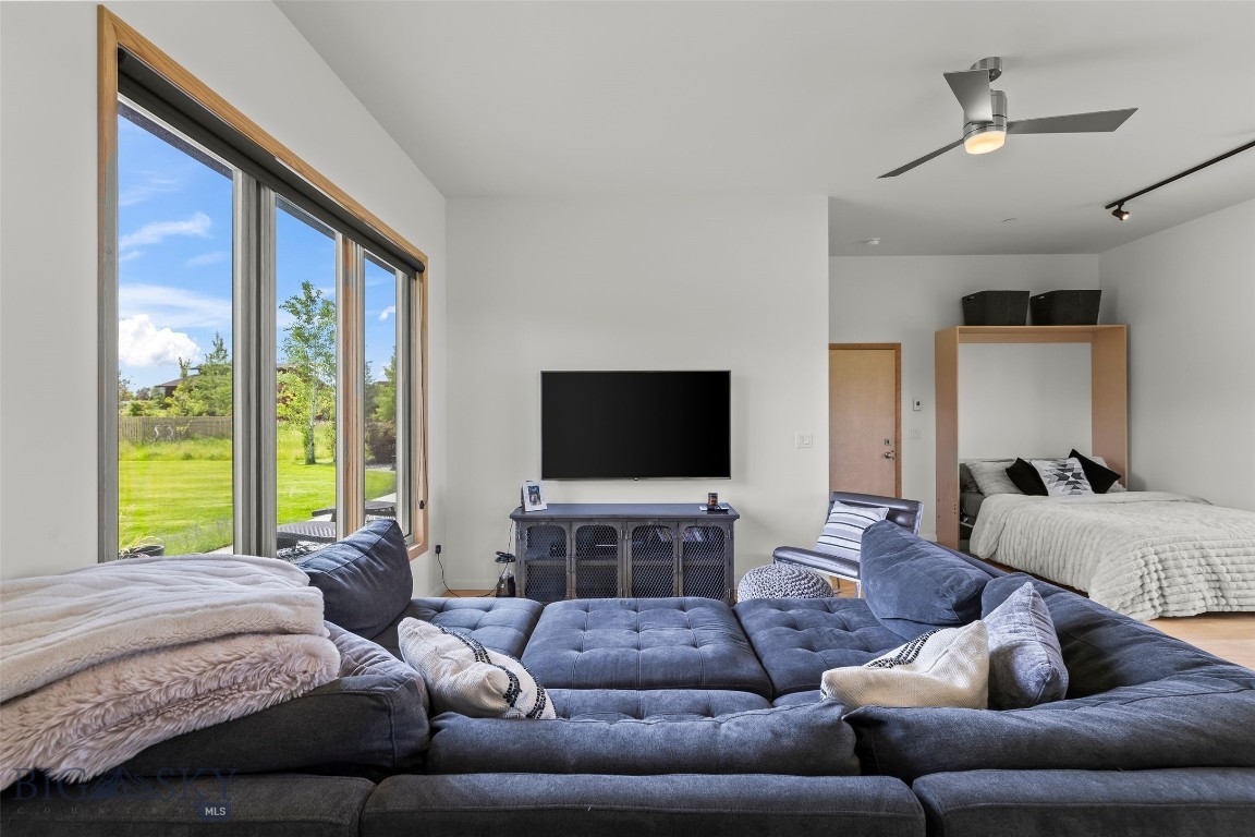 Hyalite View Estates - Residential
