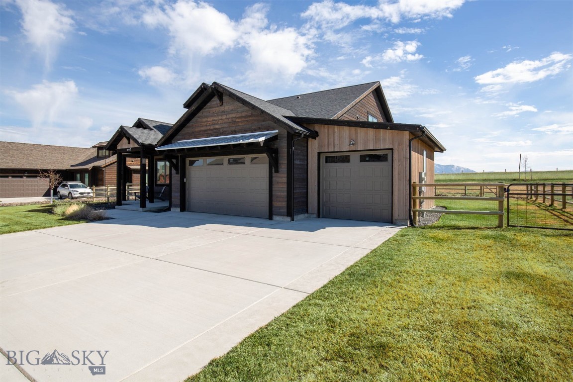 White Horse Ranch - Residential