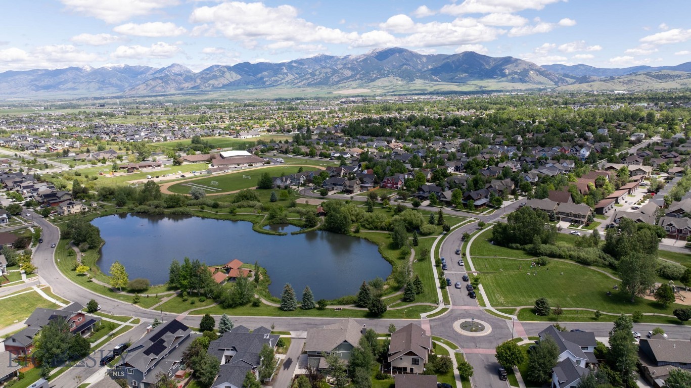 Valley West - Residential