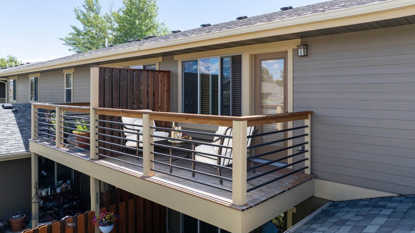 Valley West - Residential