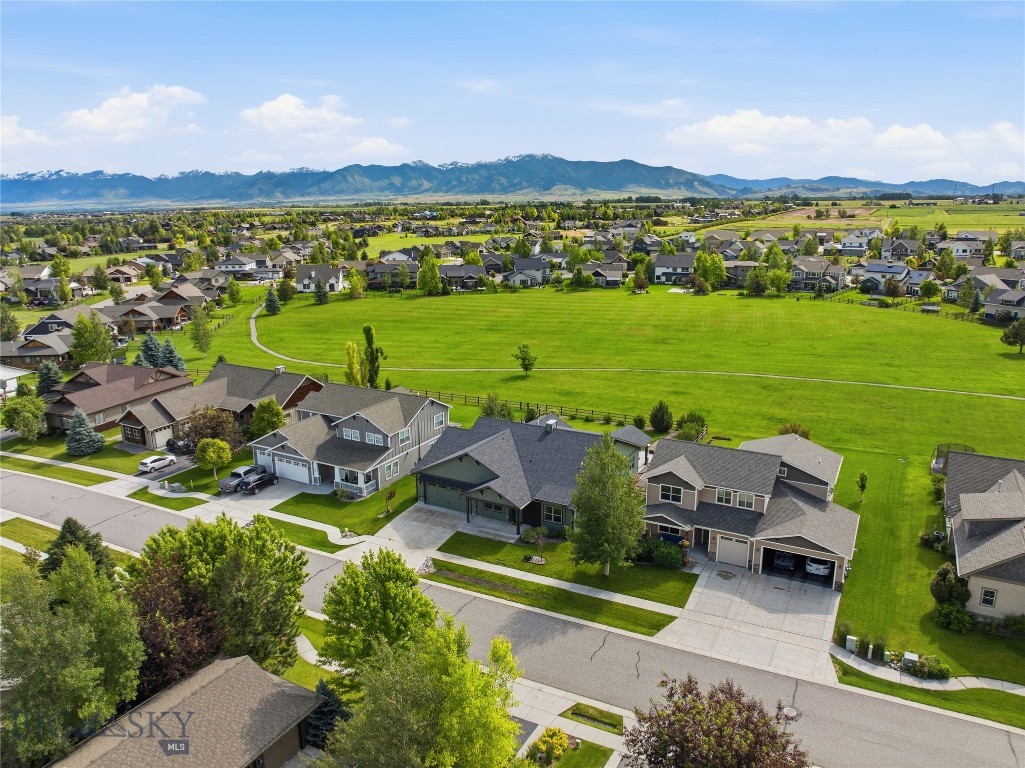 Middle Creek Parklands - Residential