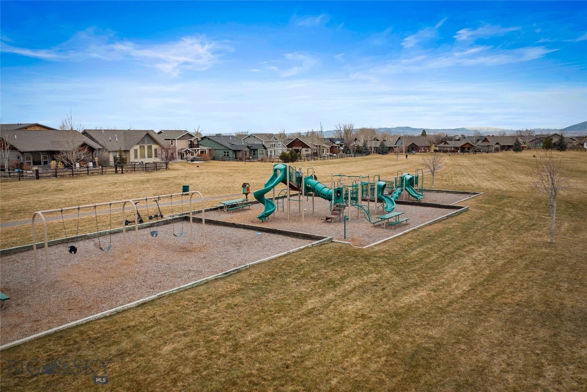 Middle Creek Parklands - Residential