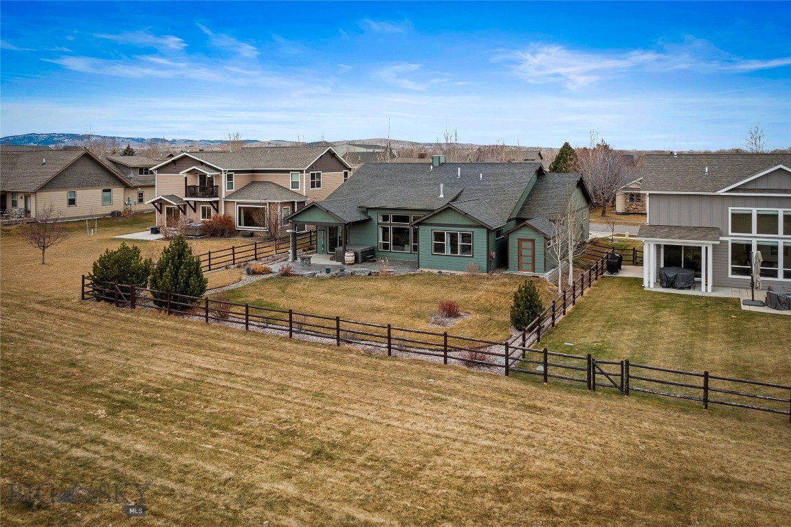 Middle Creek Parklands - Residential