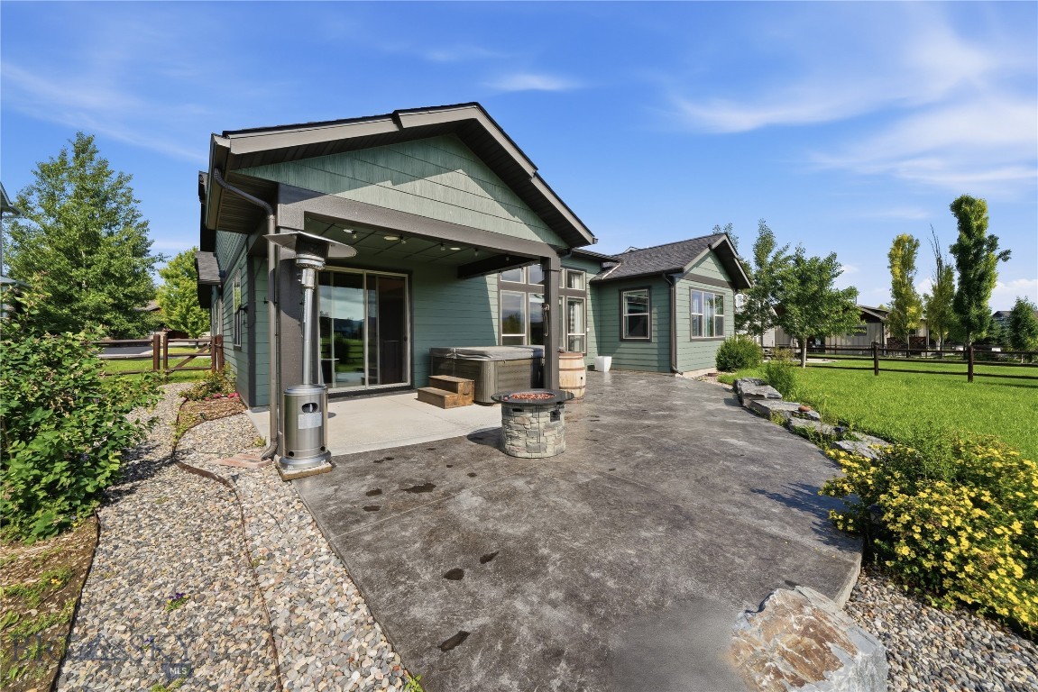 Middle Creek Parklands - Residential
