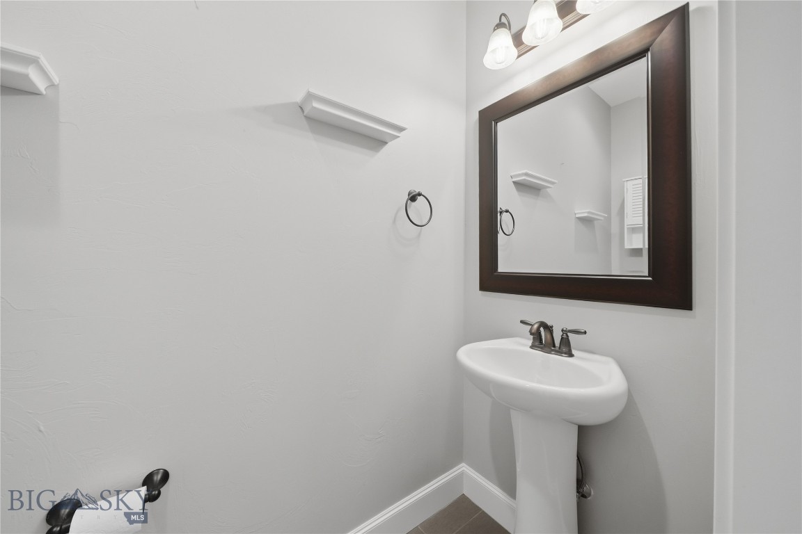 Middle Creek Parklands - Residential