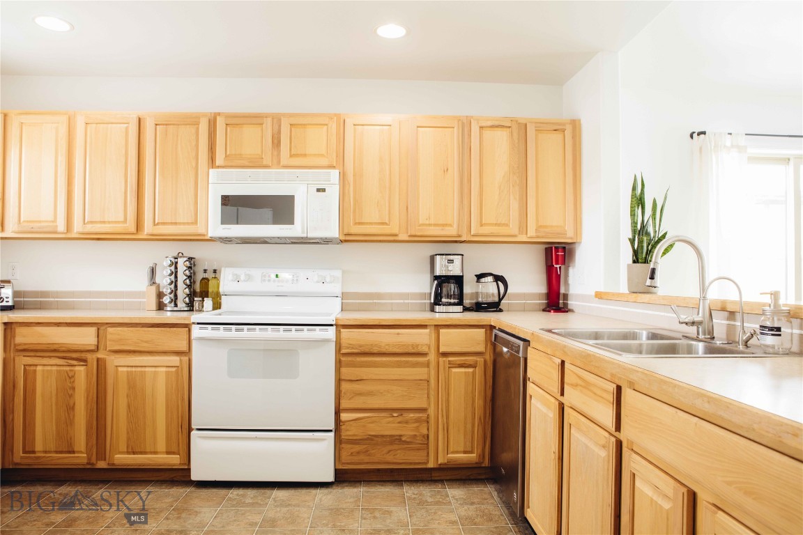 Diamond Estates - Residential Income